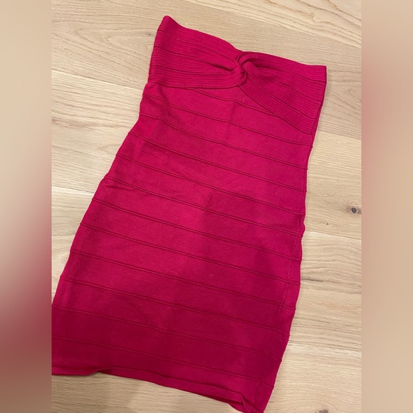 Pink dress - Picture 1 of 3